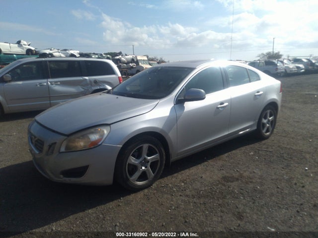 2012 VOLVO S60 VIN: YV1622FSXC2122313