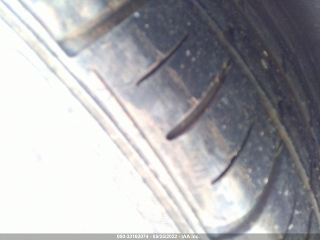 2015 Kia K900, VIN: KNALU4D43F6025659