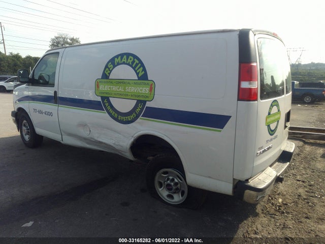 2017 GMC Savana, VIN: 1GTW7AFG9H1132440