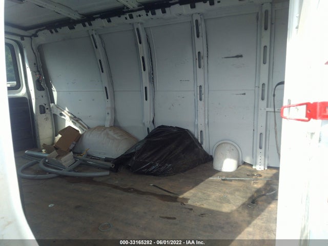 2017 GMC Savana, VIN: 1GTW7AFG9H1132440