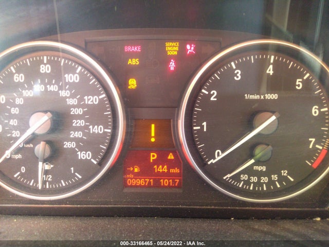 2015 BMW X1, VIN: WBAVM1C55FV316221