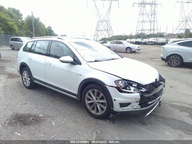 2017 Volkswagen Golf, VIN: 3VWH17AU6HM524494