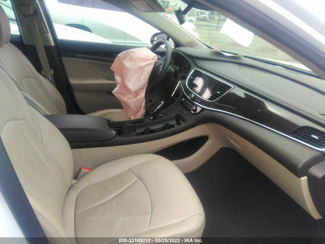 2018 Buick LaCrosse, VIN: 1G4ZR5SS2JU136905