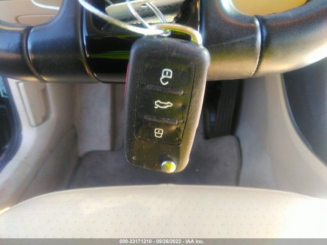 2017 Volkswagen Beetle, VIN: 3VWJ17AT5HM620206