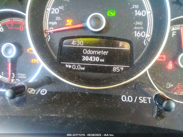 2017 Volkswagen Beetle, VIN: 3VWJ17AT5HM620206