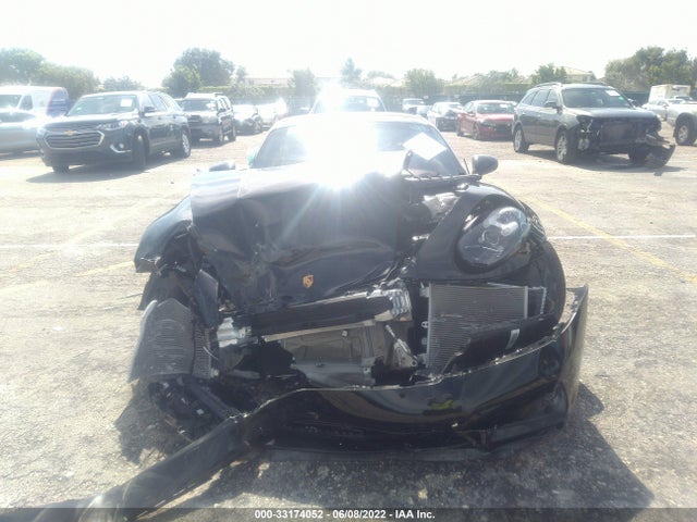 2021 Porsche 911, VIN: WP0AB2A99MS223154