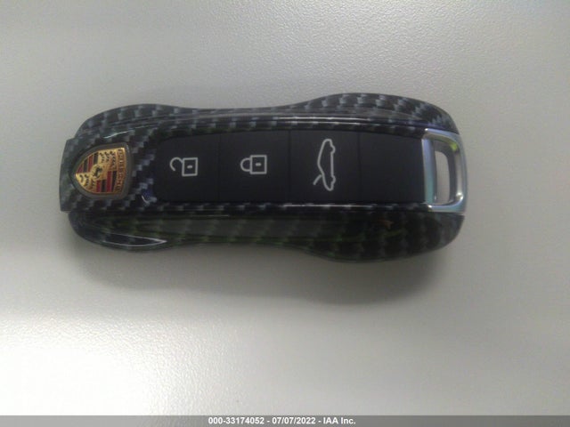 2021 Porsche 911, VIN: WP0AB2A99MS223154