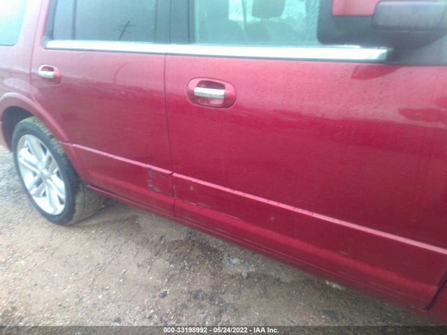 2016 Ford Expedition, VIN: 1FMJU2AT8GEF03054