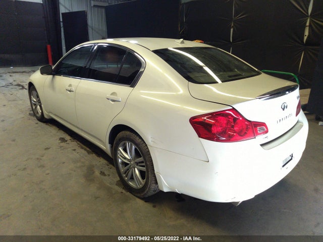 2015 Infiniti Q40, VIN: JN1CV6ARXFM651445