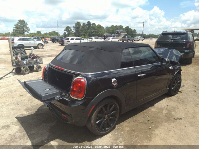 2017 Mini Roadster, VIN: WMWWG9C36H3C82218