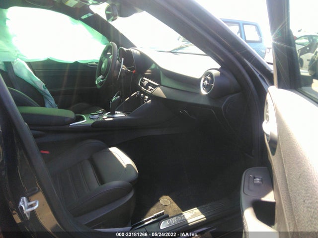 2022 Alfa Romeo Giulia, VIN: ZARFAMBN4N7656942