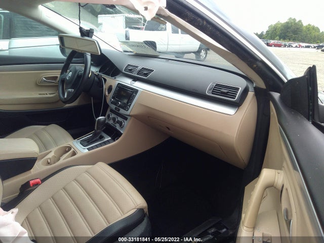 2015 Volkswagen CC, VIN: WVWBP7AN8FE817851