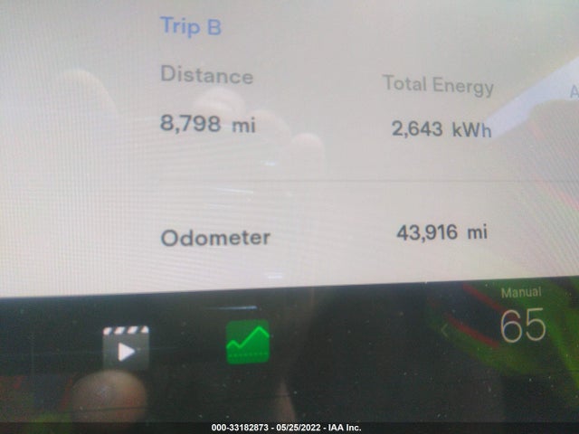 Tesla Model Y 2021 5YJYGDEE3MF063577 Image 8