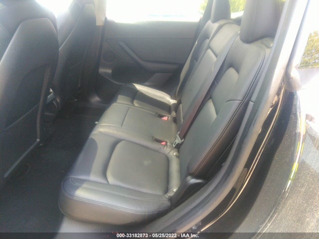 Tesla Model Y 2021 5YJYGDEE3MF063577 Image 9