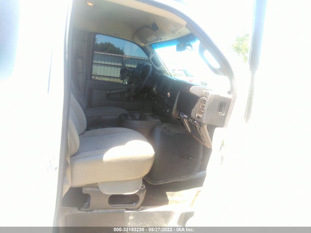2018 Chevrolet Express, VIN: 1GAZGPFG5J1218973