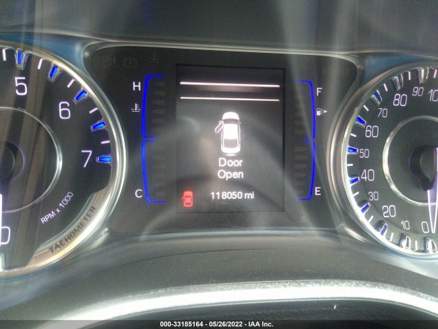 Chrysler 200 Limited 2015 1C3CCCAB0FN696705 Image 9