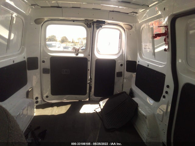2015 Nissan NV 200, VIN: 3N6CM0KN4FK717431