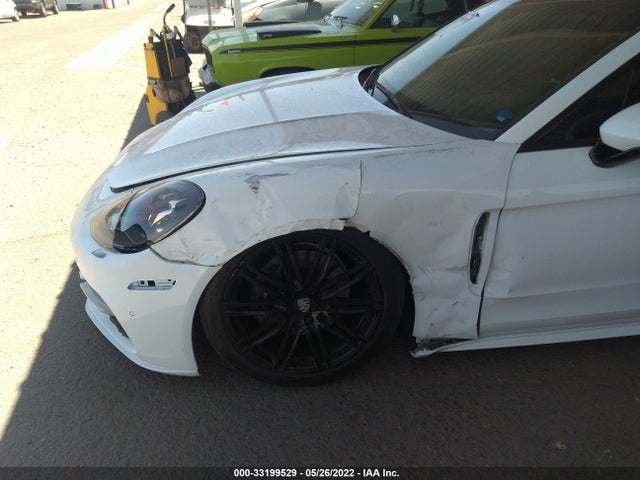 2017 Porsche Panamera, VIN: WP0AA2A75HL102204