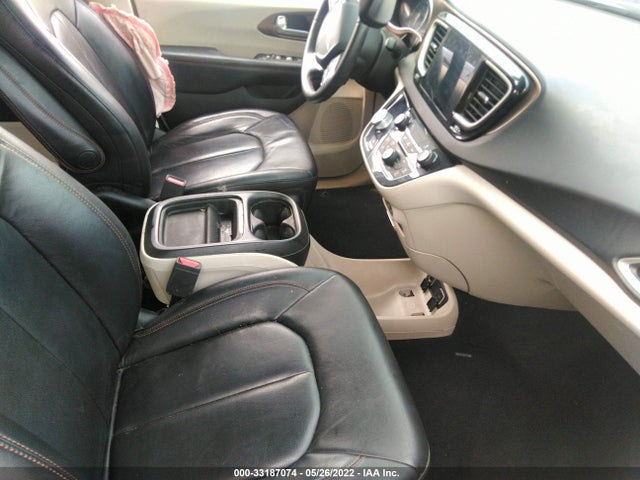 2C4RC1BG0HR535555 Chrysler Pacifica Touring-l