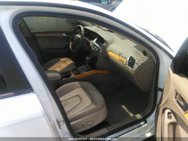 Audi A4 2.0t Premium 2010 WAUBFAFLXAN017808 Image 5