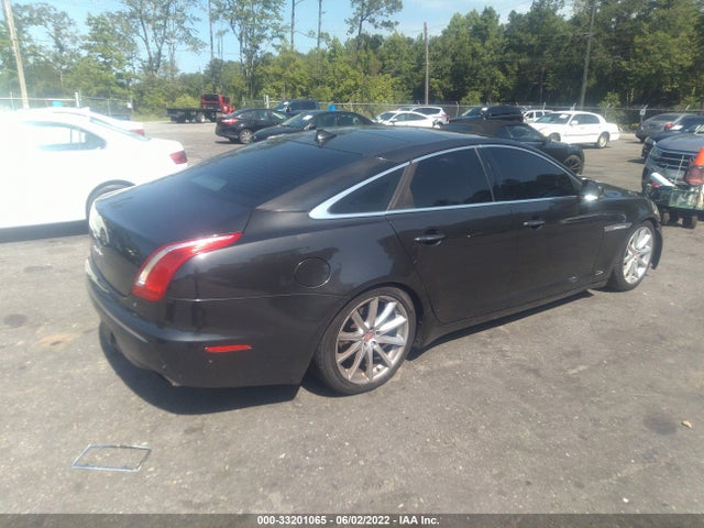 2015 Jaguar XJ, VIN: SAJWA1CZ9F8V82523