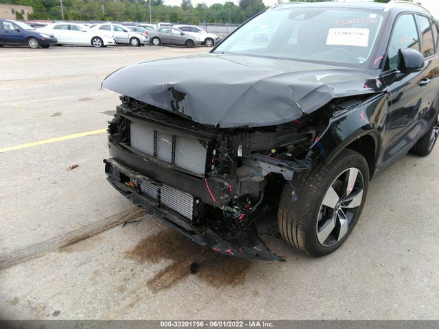 2020 Volvo XC40, VIN: YV4162UK1L2203575