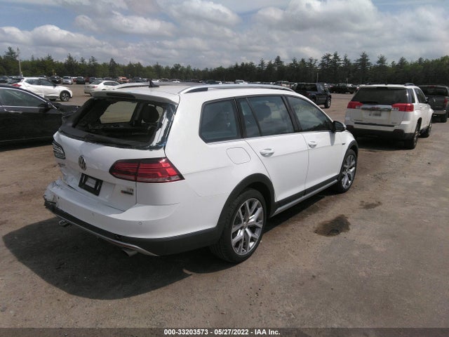 2018 Volkswagen Golf, VIN: 3VWH17AU6JM753327
