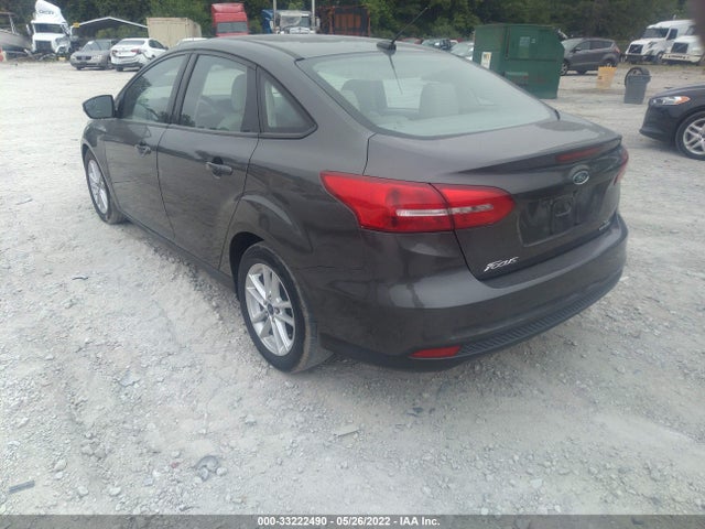 2015 Ford Focus, VIN: 1FADP3F24FL242620