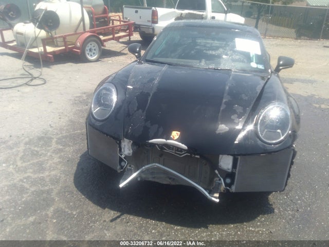 2021 Porsche 911, VIN: WP0AA2A9XMS205829