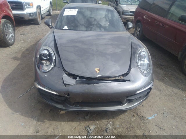 2016 Porsche 911, VIN: WP0AA2A9XGS106707