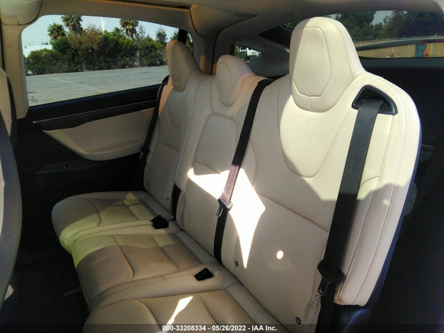 2018 Tesla Model X, VIN: 5YJXCAE20JF091179