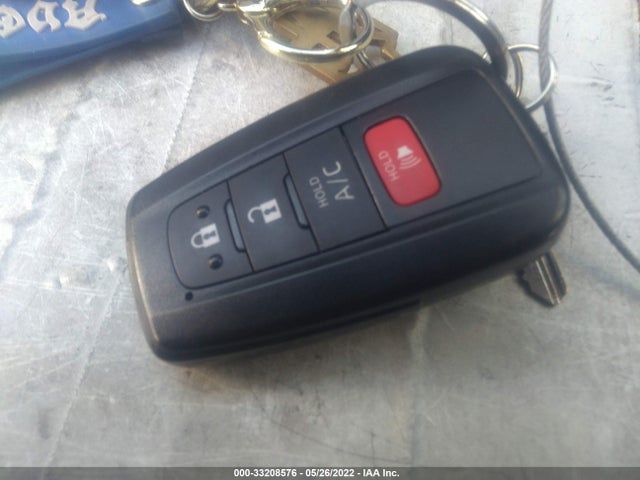 2022 Toyota Prius, VIN: JTDKAMFP0N3197369