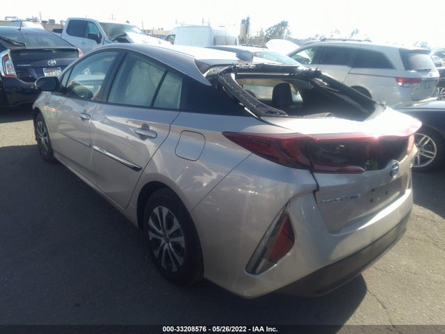2022 Toyota Prius, VIN: JTDKAMFP0N3197369