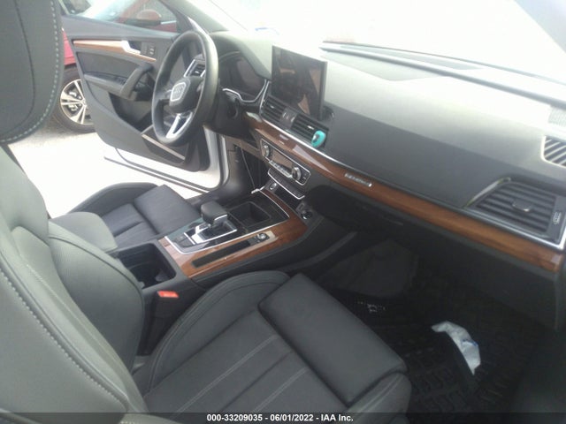 2021 Audi Q5, VIN: WA1E2AFY5M2141525