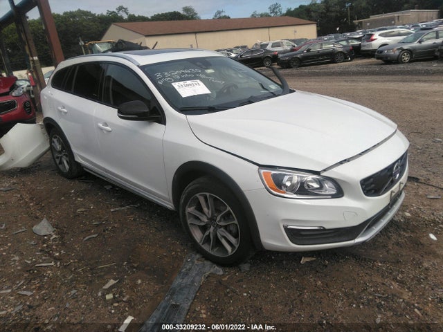 2018 Volvo V60, VIN: YV440MWK2J2057479