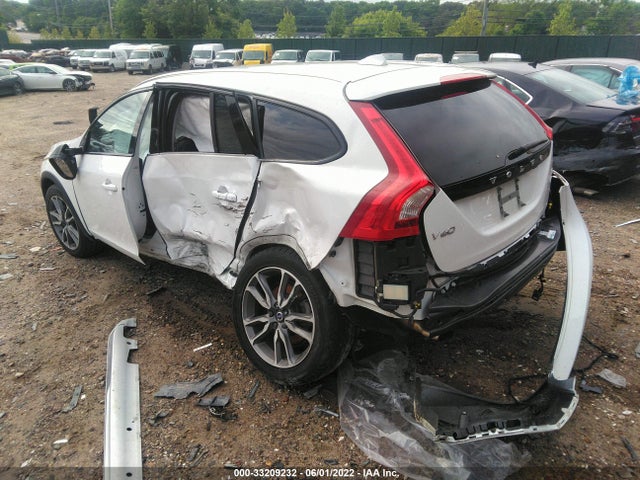 2018 Volvo V60, VIN: YV440MWK2J2057479