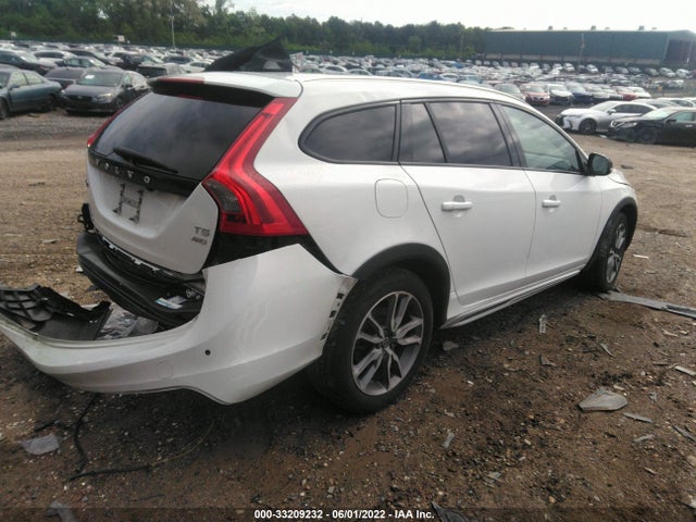 2018 Volvo V60, VIN: YV440MWK2J2057479