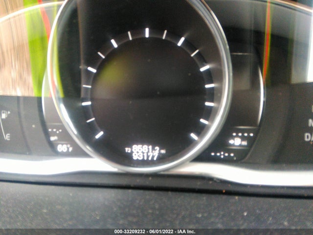 2018 Volvo V60, VIN: YV440MWK2J2057479