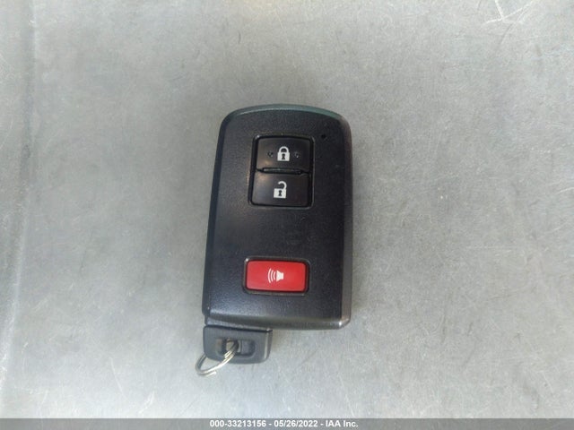 2017 Toyota Land Cruiser, VIN: JTMCY7AJ4H4055724