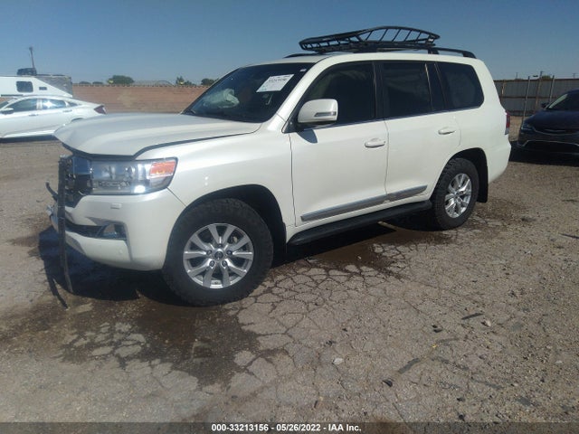 2017 Toyota Land Cruiser, VIN: JTMCY7AJ4H4055724