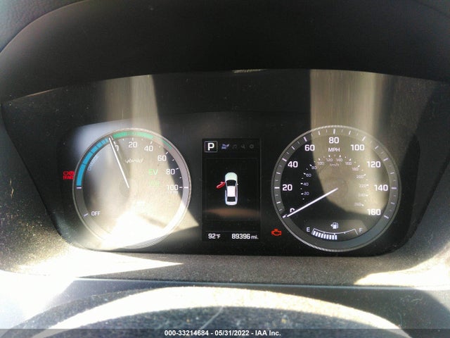 2016 Hyundai Sonata, VIN: KMHE24L10GA013780