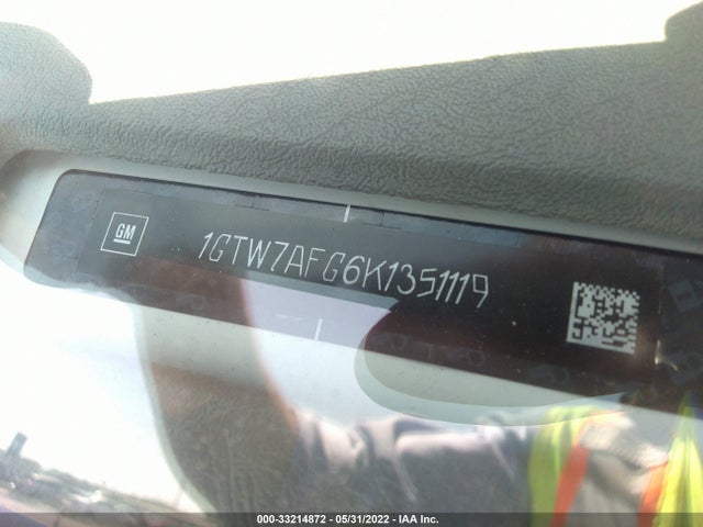 GMC SAVANA CARGO VAN 2019 1GTW7AFG6K1351119 Image 10