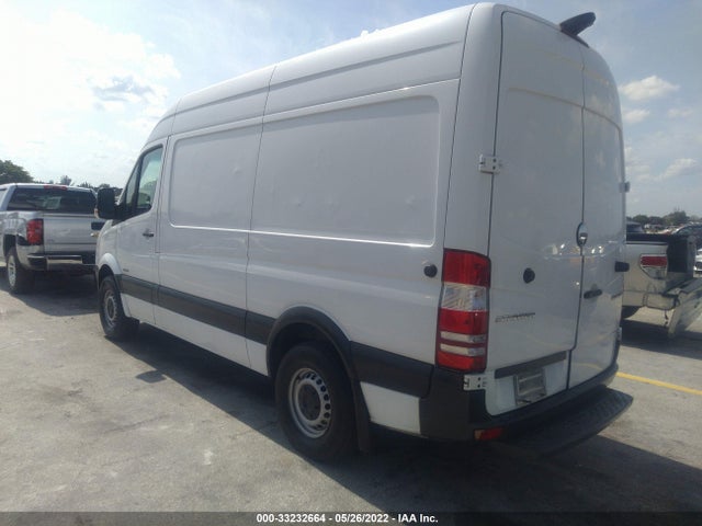 2016 Freightliner Sprinter, VIN: WDYPE7DD3GP334759