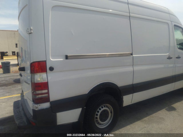 2016 Freightliner Sprinter, VIN: WDYPE7DD3GP334759