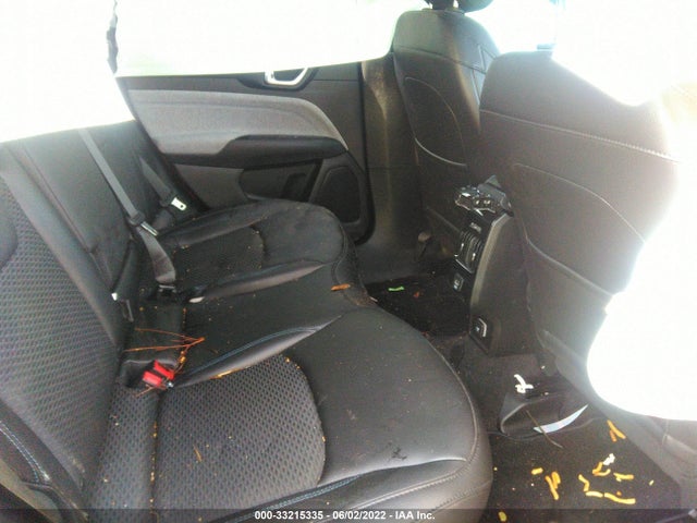2022 Jeep Compass, VIN: 3C4NJDBB5NT147367