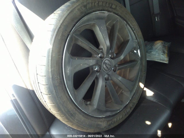 2018 Acura ILX, VIN: 19UDE2F70JA010009
