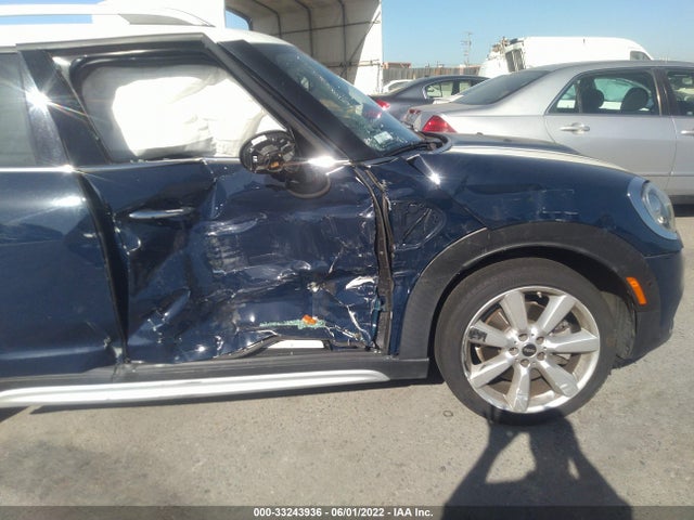 2018 Mini Countryman, VIN: WMZYT3C33J3E00185