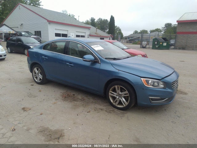 2014 Volvo S40, VIN: YV1612FHXE2275073