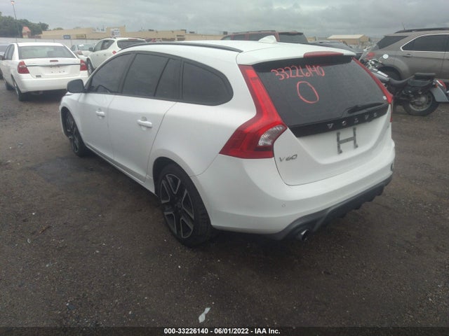 2018 Volvo V60, VIN: YV140MEL7J2404120