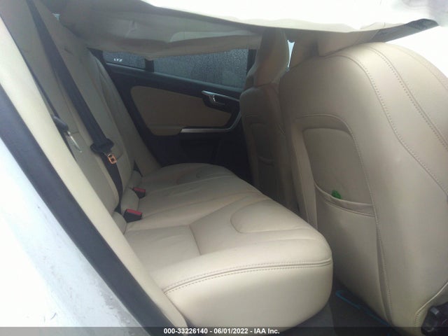 2018 Volvo V60, VIN: YV140MEL7J2404120